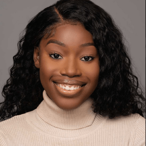 Emil Lauryn Headshot