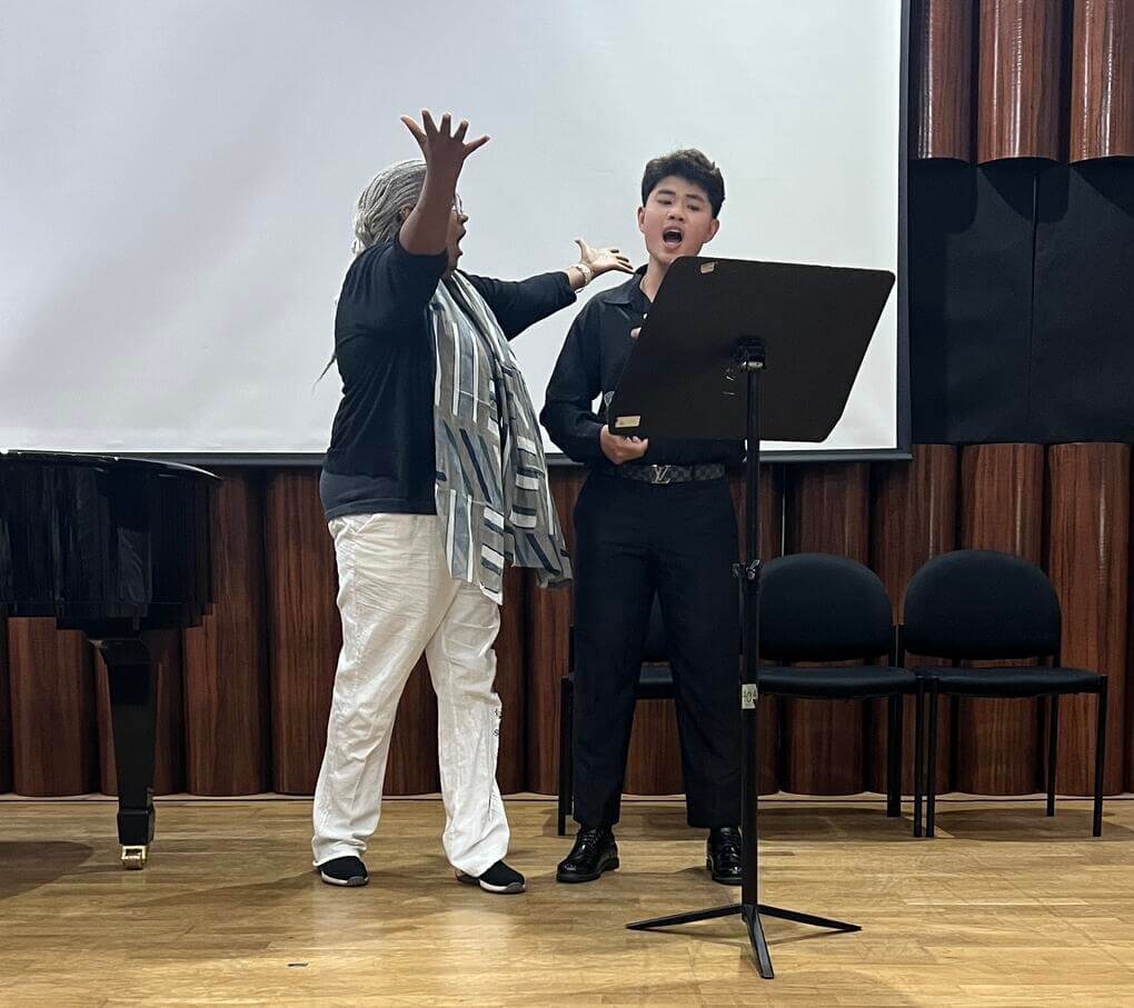 Professor Angela Powell Walker leads a vocal masterclass with a student at the Rangsit University Conservatory of Music.